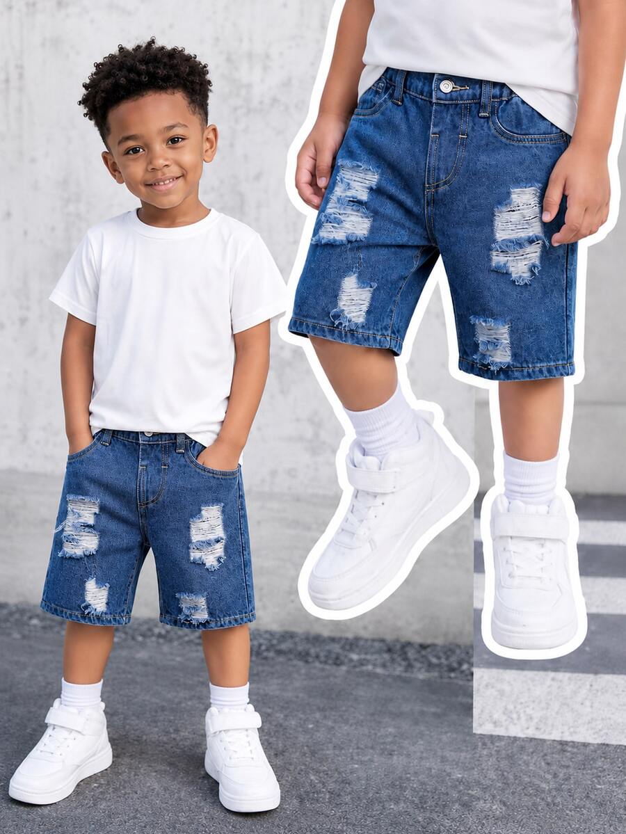 SHEIN Playful Pals 男童牛仔裤夏季新品：时尚休闲牛仔短裤，浅蓝色牛仔布，复古做旧破洞设计，直筒宽松版型，舒适柔软面料。适合日常通勤、上学、户外活动等各种场合。男童牛仔短裤