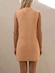 LanaWest 女款純色V領口袋設計休閒無袖針織洋裝 - 卡其色 - 查看 2