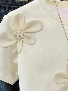 SHEIN 女童杏色短版T恤，滿版大花卉印花，適合外出與街頭穿搭，春秋夏三季皆宜，經典復古風 - 彩色 - 查看 5