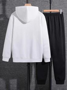 SHEIN 青少年男孩 2件組休閒黑白剪影印花連帽衛衣與運動長褲套裝 - 黑與白 - 查看 6
