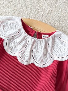 SHEIN Girls' Spring/Autumn Sweet Ruffle Collar Red Cotton Ribbed Long Sleeve Base Layer, Soft Fabric, Back Neck Button For Easy On/Off, Versatile For Vest/Jacket Pairing, Suitable For Shopping, Park, Walking And Outdoor Activities - Red - View 6