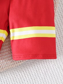 SHEIN 2 件装年轻男孩休闲卡通消防员印花圆领短袖短裤睡衣套装，舒适合身 - 紅色 - 查看 3