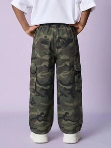 SHEIN Kids Tween Boy Fashion Cool Camouflage-Patterned Loose-Pocket Design Jeans Halloween And Black To School - Army Green - View 2
