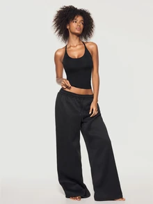 SHAPORA 1pc Women's Casual Minimalist Comfortable Seamless Base Layer Top - Black - View 6