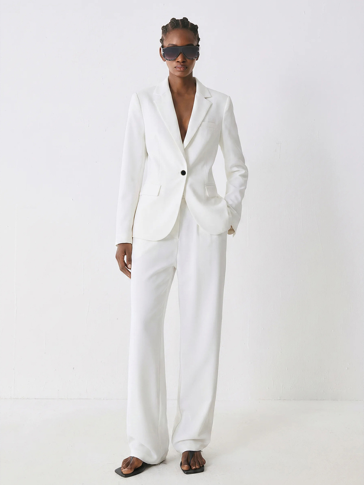 YARNWELL Women's Stretchy Blazer – Comfort Fit Office Jacket, Everyday Essential For Work, Business & Casual - White - View 7