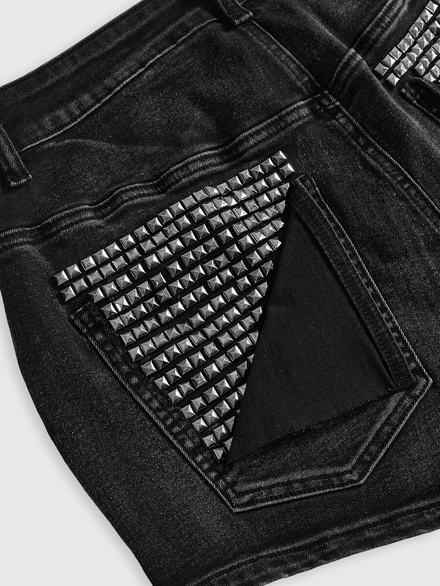ROMWE Grunge Punk Y2K Plus Size Women Punk Indie Sleaze Music Festival Studded Mini Denim Shorts - Black - View 1