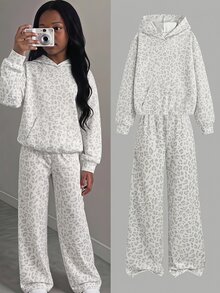 SHEIN 青少年女孩豹紋長袖口袋連帽衛衣與運動長褲休閒套裝 - 淺灰色 - 查看 12
