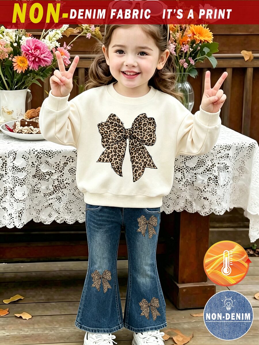SHEIN 2件組女嬰時尚圓領衛衣與甜美喇叭褲套裝,俏皮可愛蜜蜂與花朵圖案設計,適合假期派對,春秋冬季穿著,舒適易穿,小女孩春秋冬季首選,時尚休閒穿搭,街頭風,外出休閒套裝,返校派對 - 彩色 - 查看 1