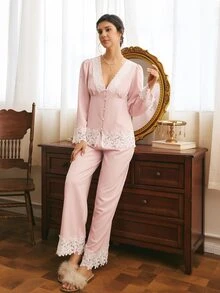 Côtesoire French Elegant Romantic Hollow Embroidery Lace Patchwork Pearl Button Jacquard Woven Women's Pajama Set - Pink - View 6