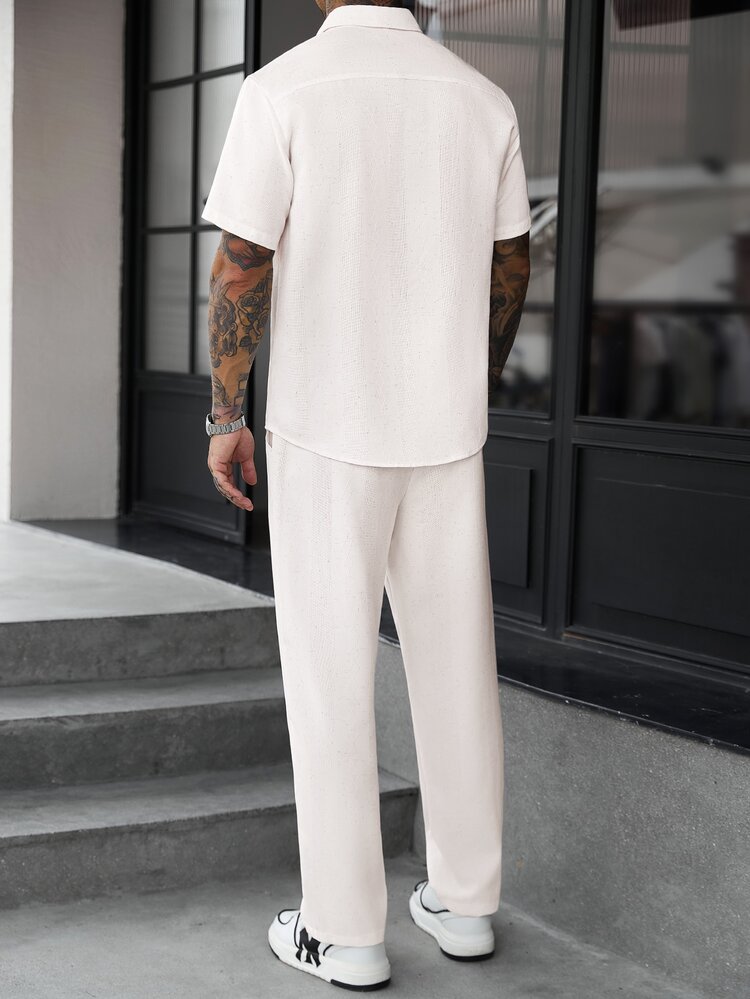 Manfinity CasualCool Setelan Linen Bergaris Beige Musim Semi/Panas 2026 untuk Pria: Kemeja Lengan Pendek Linen Slub yang Bernapas - Putih - View 2