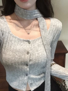 DAZY 女款素色休閒百搭長袖T恤，適合日常穿著 - 灰色 - 查看 5