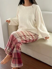DAZY Conjunto de pijama de mujer para invierno con top de felpa grueso de unicolor y pantalones de pijama a cuadros para dormir en otoño - Blanco - Ver 9