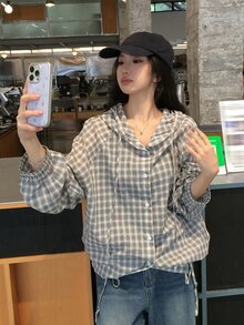 DAZY Atasan Wanita Lengan Panjang Berkerudung Motif Kotak-kotak Gaya Korea yang Lucu - Grey - View 3