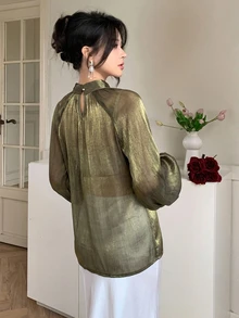 Joudiya 秋季金色金屬感雪紡女式襯衫，披肩領，不對稱下擺，情人節、晚宴適用，優雅風格，荷葉邊腰部設計，長袖 - 墨綠色 - 查看 6