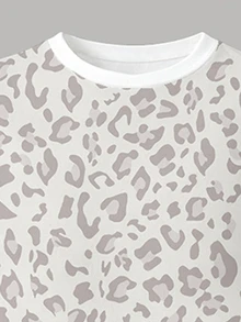 (1 Set) Girls Casual Fashion Fresh Leopard Print Knight Pattern Basic Short T-Shirt And Leopard Print Wide Leg Pants - Multicolor - View 6