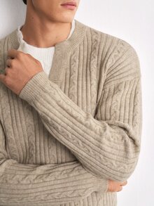 Manfinity Homme Men's Small V-Neck Vintage Cable Knit Long Sleeve Pullover Sweater, Casual Textured Autumn/Winter Knit Top, Oatmeal Color Loose Wool Sweater, Minimalist Commute Versatile New Lazy Soft Slimming Vertical Ribbed Knit Sweater - Khaki - View 5