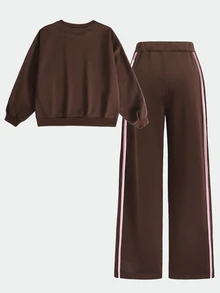 SHEIN Tween女孩粉色膠帶裝飾棕色純色保暖寬鬆衛衣寬腿運動褲2件套 - 棕色 - 查看 3