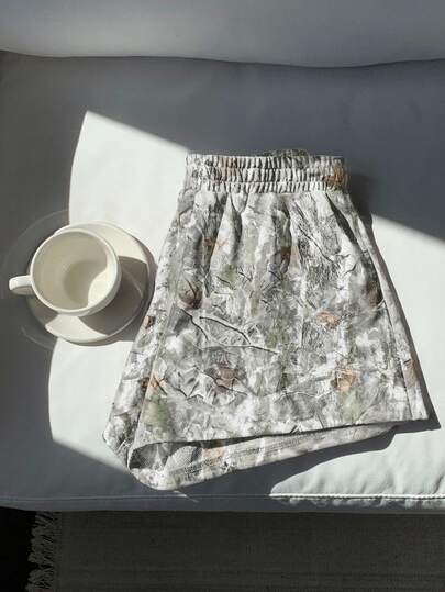 Comfortcana 女款休閒保守版寬鬆復古迷彩樹枝印花中腰鬆弛短褲，飄逸開學海灘運動度假灰色迷彩夏季短褲