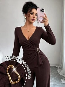 Modelyn طقم نسائي من قطعتين لفصلي الربيع والخريف، بياقة V وإبزيم معدني جانبي، أنيق وعصري متعدد الاستخدامات للتنقل والارتداء اليومي - بني - مشاهدة 10