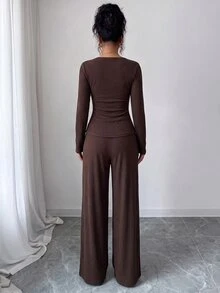 Modelyn طقم نسائي من قطعتين لفصلي الربيع والخريف، بياقة V وإبزيم معدني جانبي، أنيق وعصري متعدد الاستخدامات للتنقل والارتداء اليومي - بني - مشاهدة 3