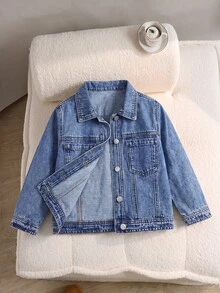SHEIN 青少年女孩牛仔夾克外套，四季皆宜，柔軟棉質，休閒時尚百搭舒適，極簡經典翻領，前雙貼袋，寬鬆版型，中藍色水洗牛仔夾克外套，適合日常穿著與度假 - 中等水洗藍 - 查看 3