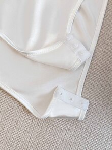 Franclia Women's Faux Pearl Decor Tie-Up Casual Bodysuit, Versatile For Daily Wear - White - View 6