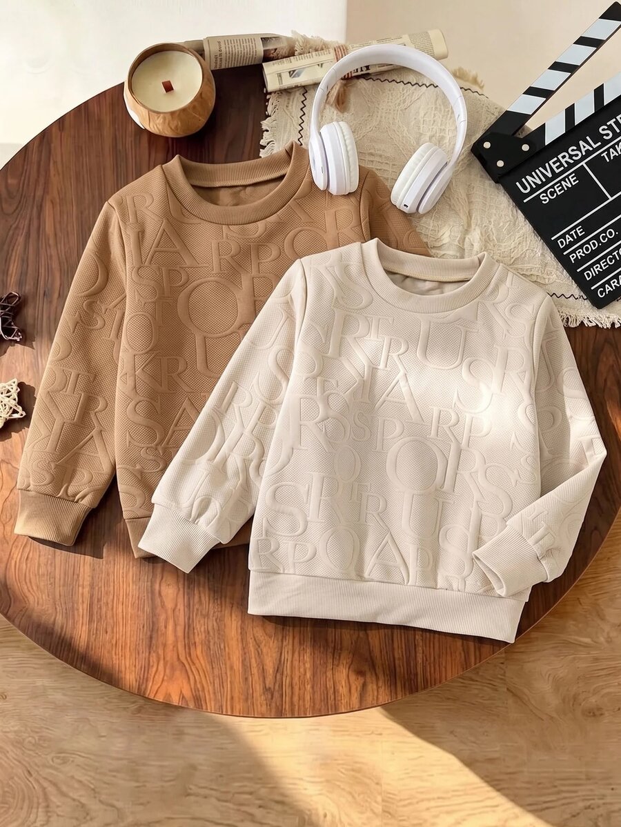 SHEIN 2pcs Boys Crew Neck Sweatshirt Set, Khaki Brown And Beige Colors Available, Body Covered With 3D Embossed Letter Texture, Creating A Textured Layered Look With Strong Design Sense. Loose Fit Crew Neck And Dropped Shoulder Cut Without Restricting Young Boy Movement, Ribbed Cuffs And Hem Resistant To Deformation, Suitable For Daily School, Casual Outings, Simple Earth Tone Versatile And Durable