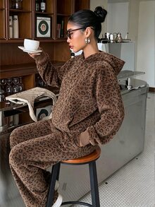 SHEIN 女童豹紋連帽衛衣休閒長袖套頭上衣，適合前青春期與青少年，秋季穿著 - 彩色 - 查看 5