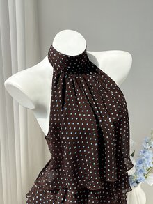 SHEIN EZwear 女款春夏秋棕色與藍色波點印花雪紡中領掛脖綁帶露背荷葉邊層次感上衣，優雅通勤辦公室復古休閒購物約會日常出遊百搭 - 棕色 - 查看 5