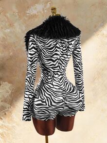 Amplova Faux Fur Collar Patchwork Deep V-Neck Long Sleeve Halloween Look Or Stylish Autumn/Winter Outfits. - Black - View 7