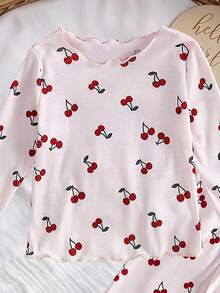 SHEIN [Dikirim Acak 1 Set] Baju Terusan Bayi Perempuan Lengan Panjang Celana Panjang Desain Rumbai Bergelombang di Bagian Bawah Motif Bunga Stroberi Ceri Lucu Warna Polos Kain Nyaman Cocok Untuk Pakaian Sehari-hari di Rumah Anak Perempuan Piyama Santai - MultiWarna - View 7