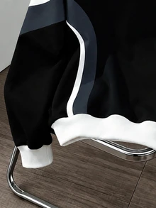 Daypath Sudadera casual diaria con capucha, bloques de color y estampado de letras para hombre - Negro - Ver 4