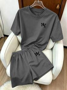 Resyla 夏季時尚休閒，適合日常與運動穿著的女士兩件套，女士黑色紐約 NY 字母印花圓領短袖 T 恤套裝，優雅舒適設計，休閒出遊兩件套 - 黑色 - 查看 1