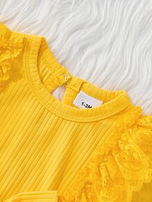SHEIN Playful Pals 新生女嬰黃色直條紋蝴蝶結拼接雛菊網紗洋裝與髮帶兩件套 - 黃色 - 查看 4