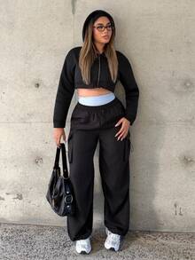 Maria Perezxox Women's Black Front Zip Long Sleeve Crop Hoodie Sweatshirt,Casual Autumn Streetwear School Back-To-School Simple Pullover Fall Graduation Tops - Black - View 3