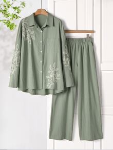 Rusticease 植物刺繡休閒鄉村風襯衫長褲套裝 女款亞麻上衣兩件套 秋季野餐旅行穿搭 鼠尾草綠 - 綠色 - 查看 8