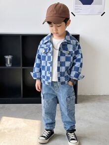SHEIN 小男孩牛仔夾克，秋冬新款，藍白棋盤格印花，經典翻領鈕扣開襟，長袖水洗牛仔夾克，舒適棉質牛仔布，休閒百搭，適合日常上學、戶外玩耍、假期 - 淺色水洗藍 - 查看 9