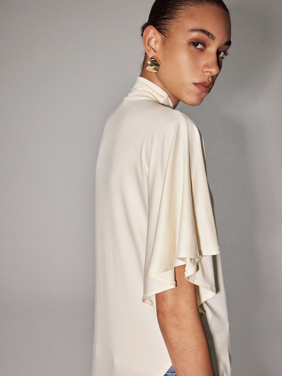 Anewsta Summer Elegant Beige Asymmetric Cowl Neck Short Sleeve Knit Top Women Going Out Date Night Party Pullover