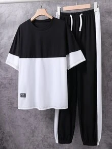 Vacaura 2件套青少年男童休闲撞色拼布字母印花T恤和运动裤套装 - 黑與白 - 查看 4