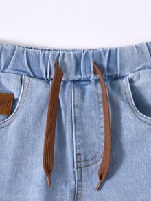 SHEIN 休閒彈性腰圍可調抽繩百搭素色修身彈力緊身牛仔褲，適合青少年男孩、學生、校園、大學穿著 - 淺色水洗藍 - 查看 6