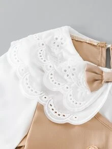 SHEIN Elladie kids 女童學院風蕾絲刺繡大領設計精緻玫瑰金雙排扣泡泡袖長袖百褶下擺洋裝，適合日常通勤休閒返校季 - 卡其色 - 查看 5