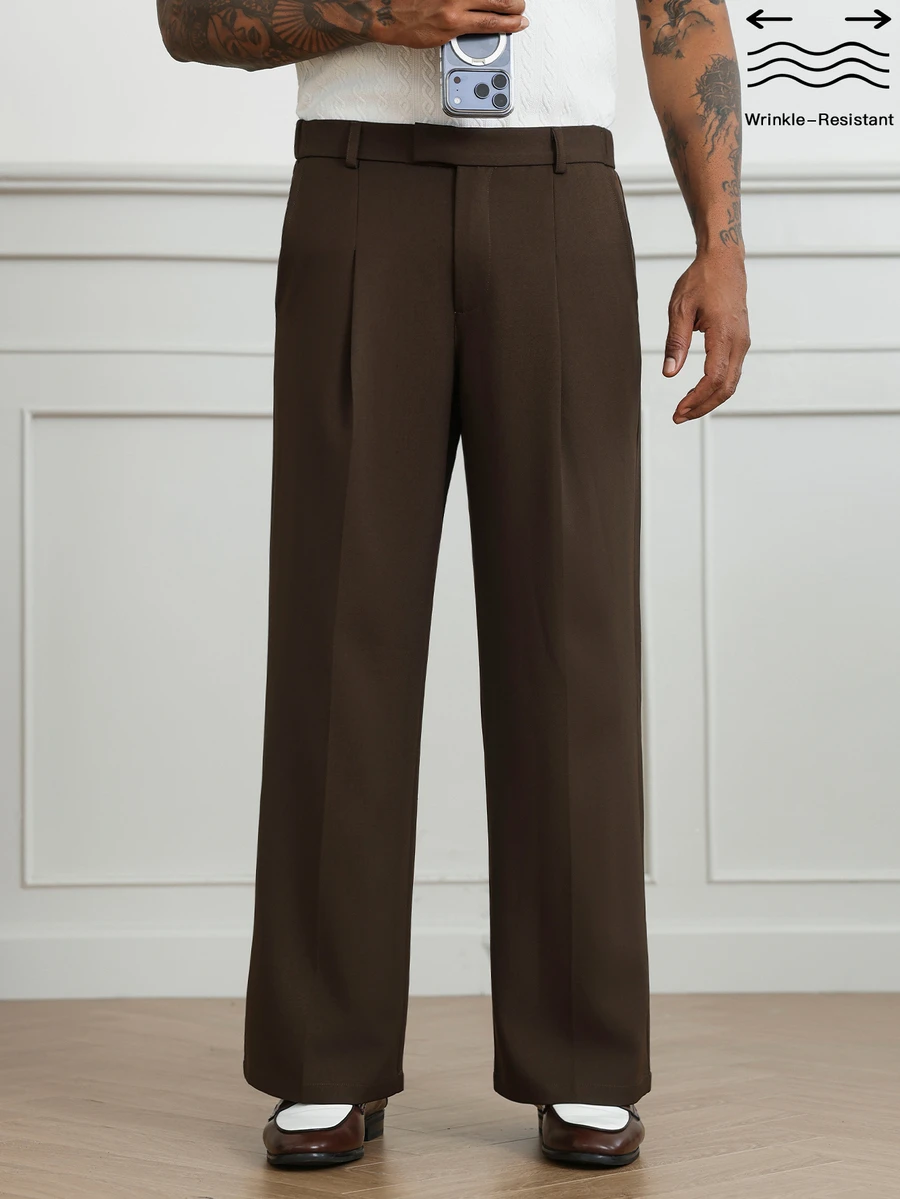 HUEFORM Men's Brown Relaxed Fit Pants,The Waistband Design And Pleating Details Create A Superior Fit,The Fabric Is Wrinkle-Resistant And Easy To Care For. - Coffee Brown - View 1