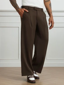 HUEFORM Men's Brown Relaxed Fit Pants,The Waistband Design And Pleating Details Create A Superior Fit,The Fabric Is Wrinkle-Resistant And Easy To Care For. - Coffee Brown - View 5
