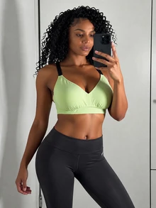 SHEIN Core Rhythm Plus Size Women's Colorblock Casual Everyday Adjustable Strap Nursing Bra - Mint Green - View 3