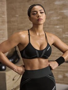 Powerista 女款露背掛脖運動內衣 跑步健身運動外穿 透氣健身房無縫 黑白配色 性感 全季節休閒 - 黑色 - 查看 7