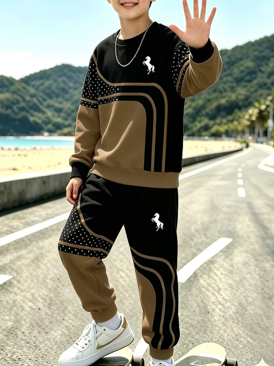 大童男孩小馬印花拼色圓領運動衫 + 慢跑長褲,男孩街頭風 2 件套,舒適長袖套裝,適合秋冬,街頭穿搭,返校季 - 彩色 - 查看 1