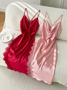 Moireta 两件套女士性感蕾丝拼接开衩长款连衣裙睡衣套装 - 彩色 - 查看 1