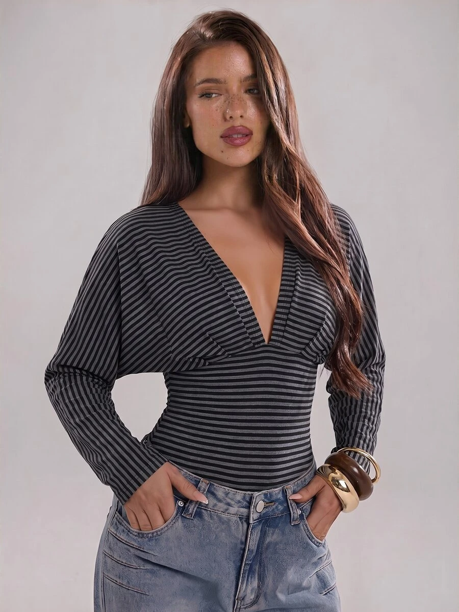 SHEIN BAE 女款極簡條紋拼色收腰長袖上衣 - 深灰色 - 查看 1