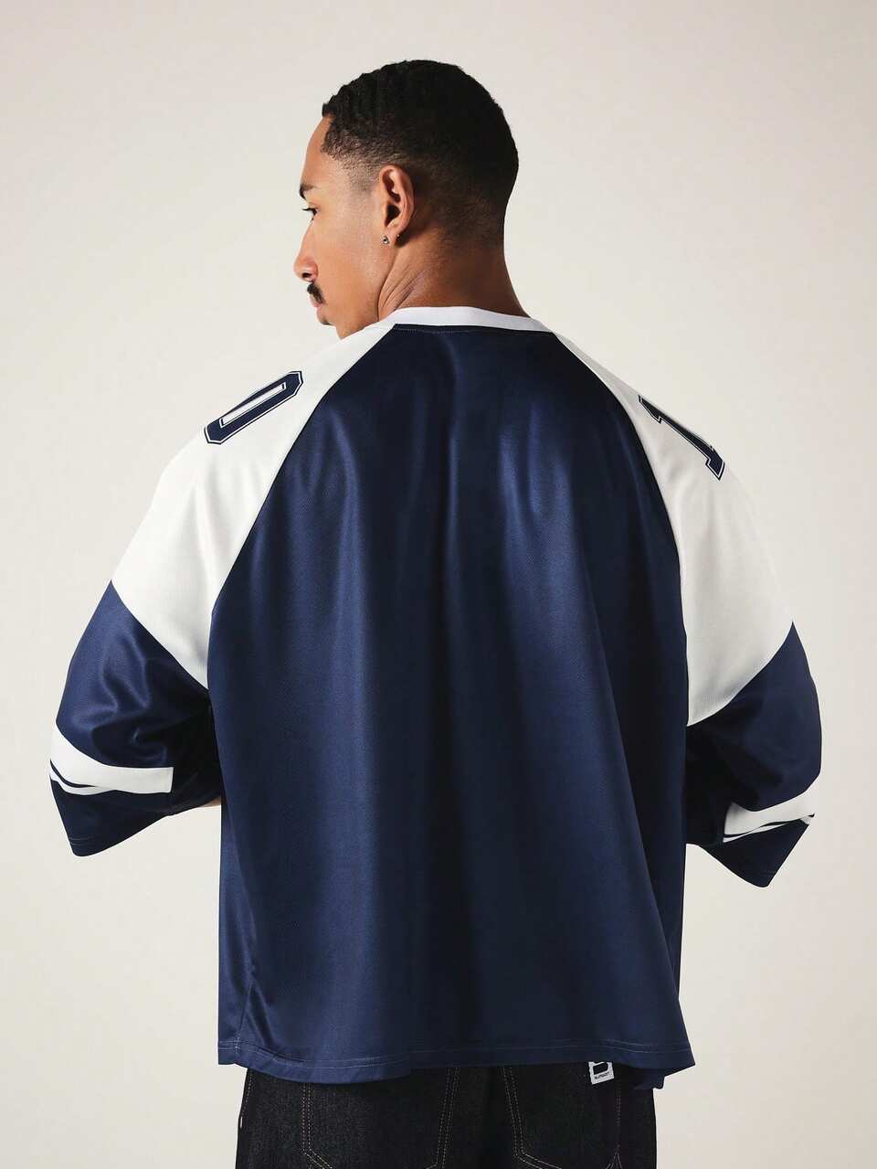 Cropped Football Jersey V-Neck Color Block Top With Number 10 And Star Sleeve Print Boxy Fit Short Sleeve