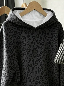 大學風復古黑色豹紋，青少年女孩休閒極簡寬鬆圓領舒適長袖衛衣，適合秋冬/春夏，適用於日常通勤、約會、派對、聖誕節、新年、感恩節、婚禮、海灘、畢業典禮，時尚優雅休閒出遊約會 - 白色 - 查看 3
